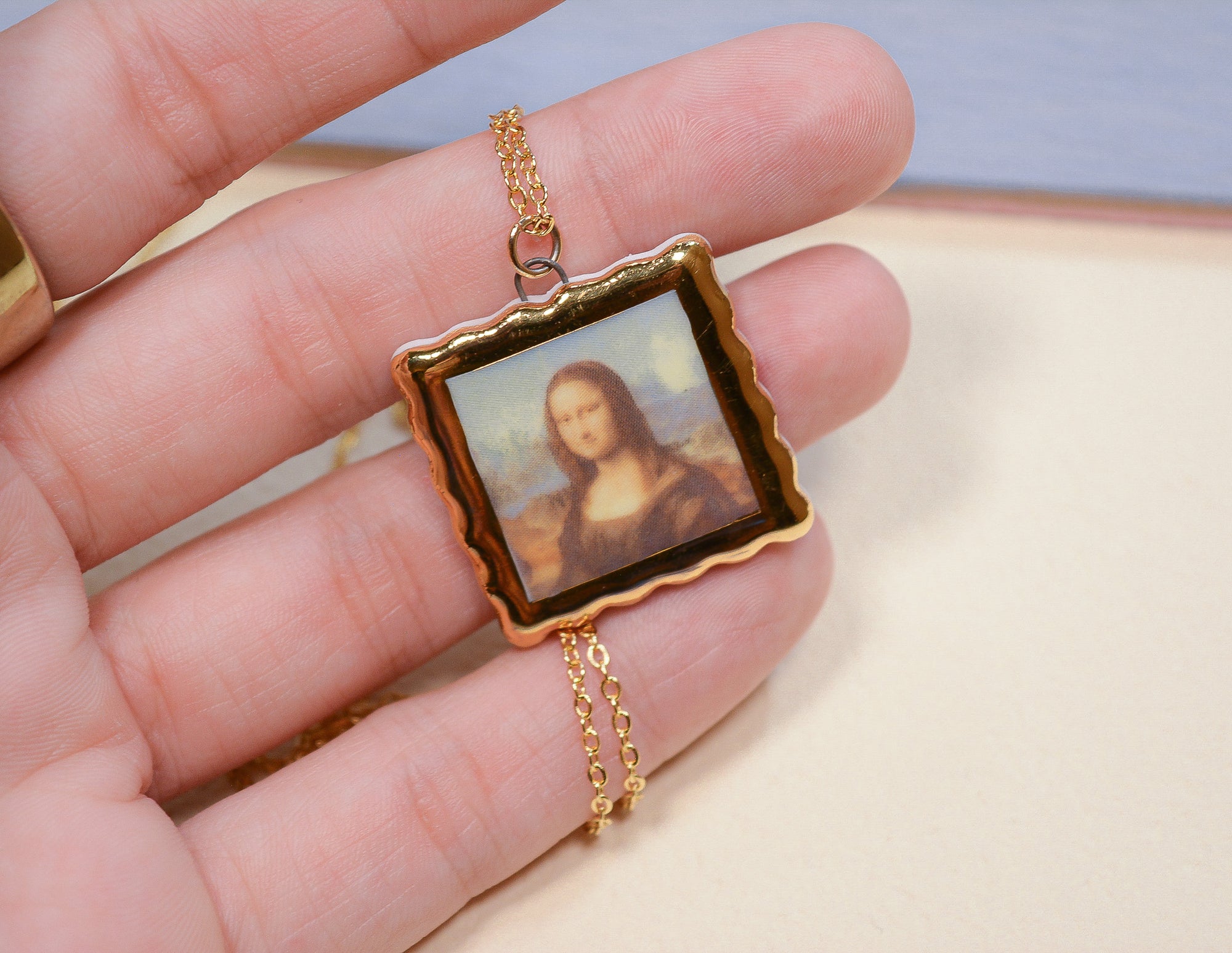 Mona Lisa Painting Necklace