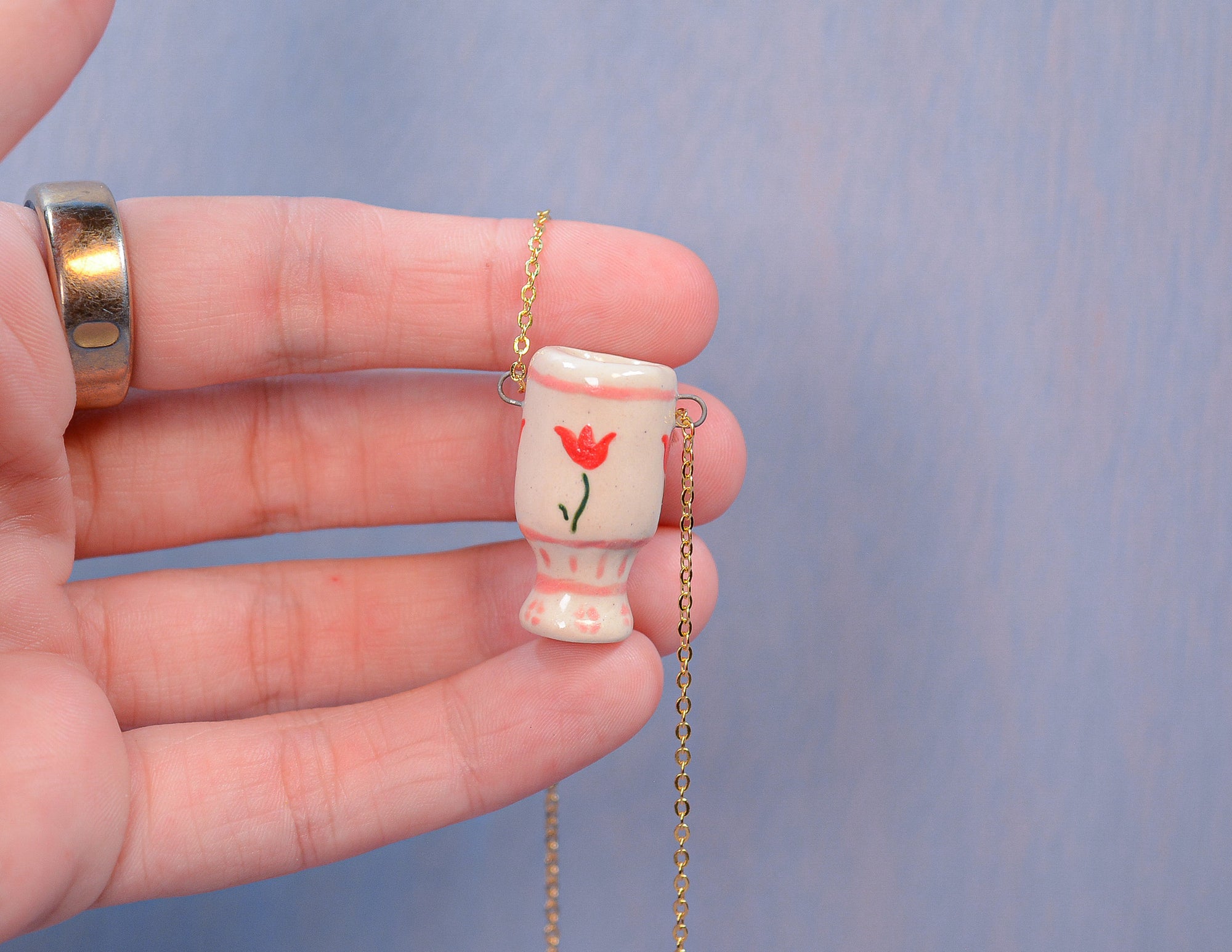 Tulip Krater Necklace