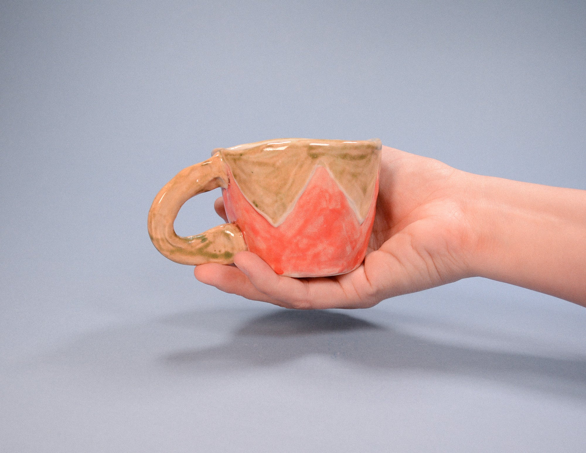 Tomato Majolica Pinched Cup