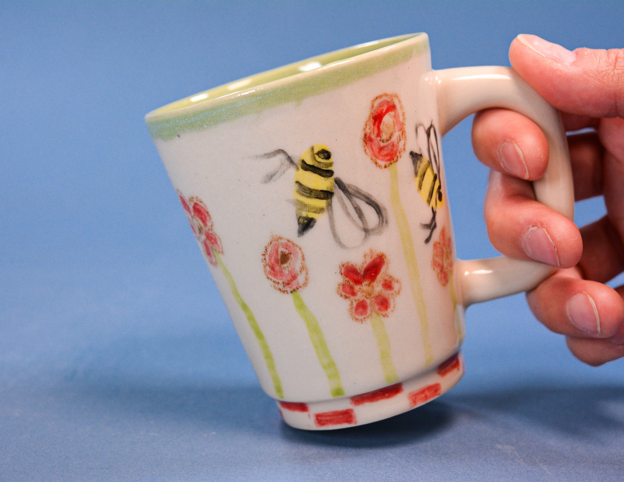 THE BEES CUP!