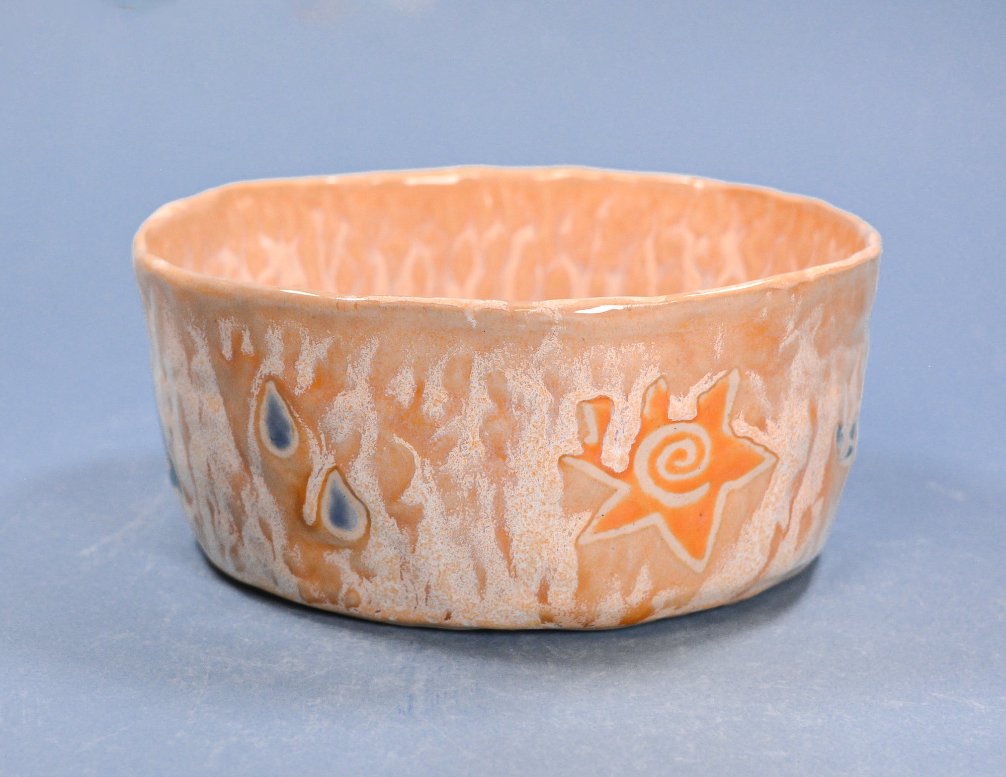 Sand Dollar Motif Drippy Bowl