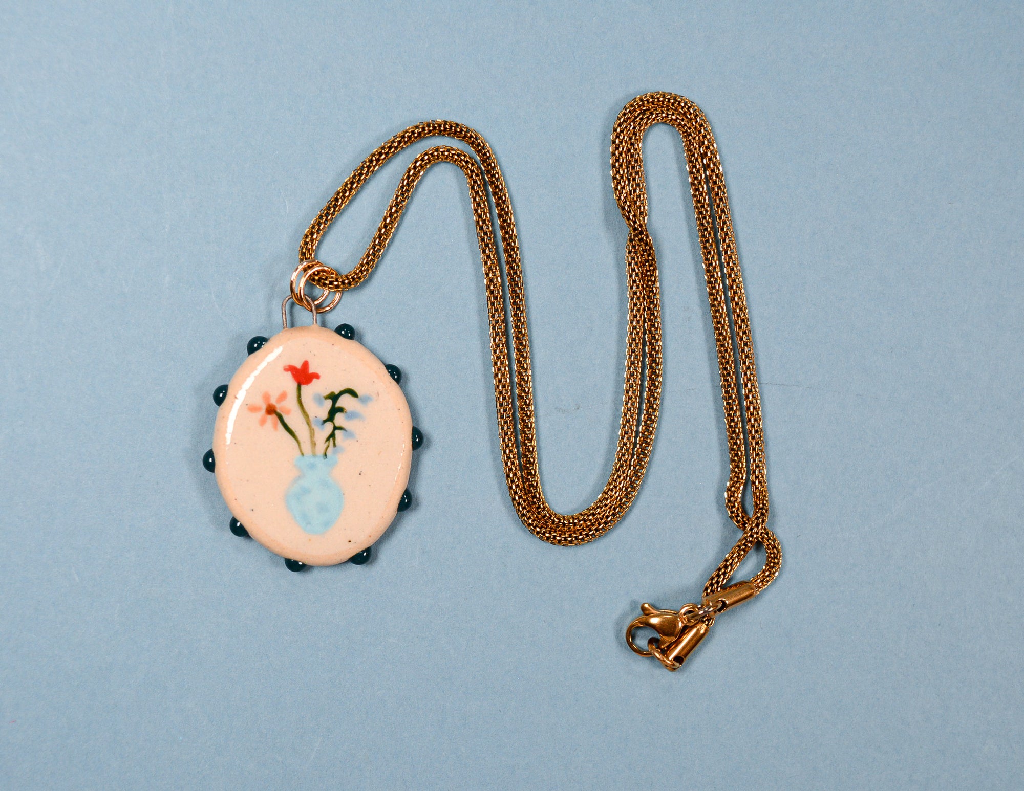 Bby Blue Flower Vase Necklace