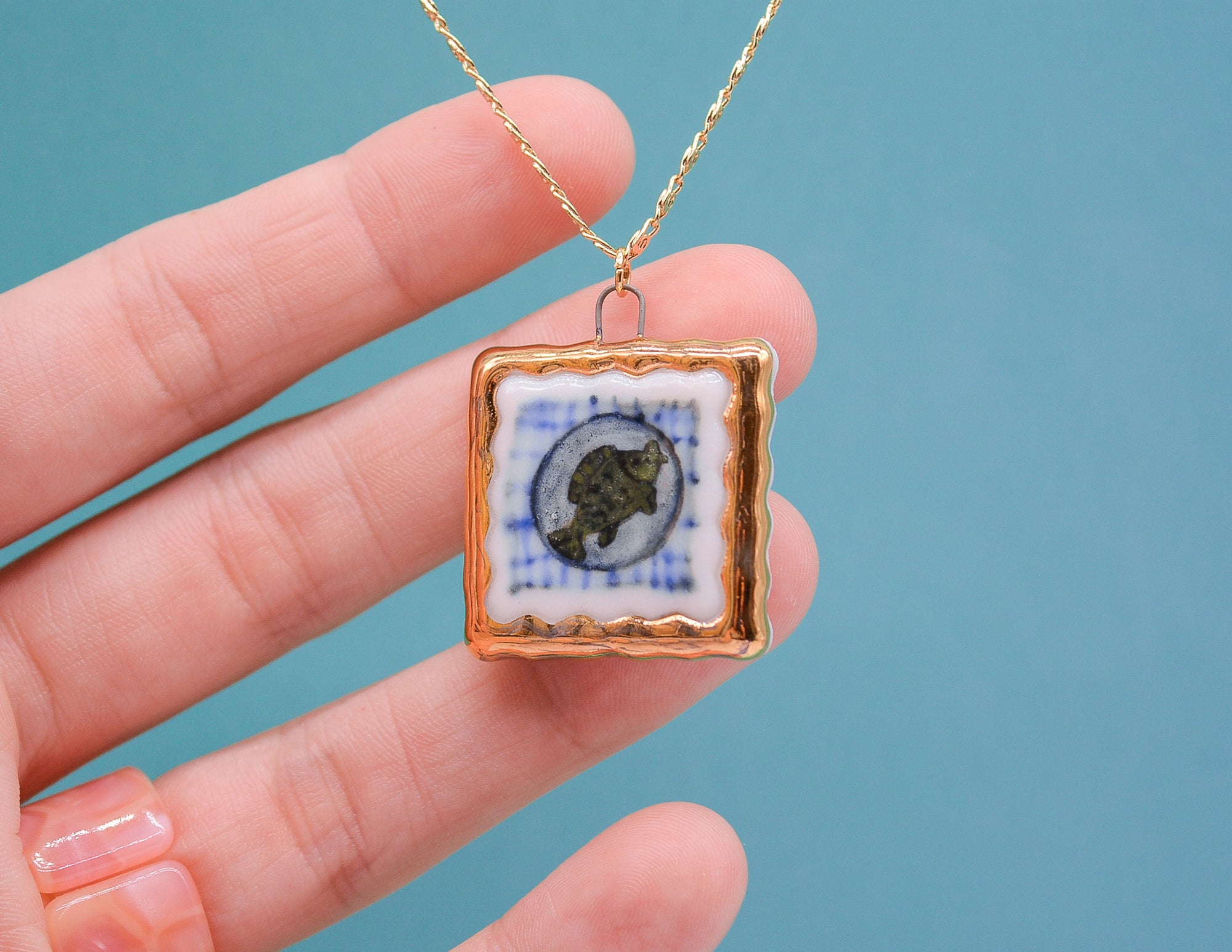 Fish Plate Painting Necklace