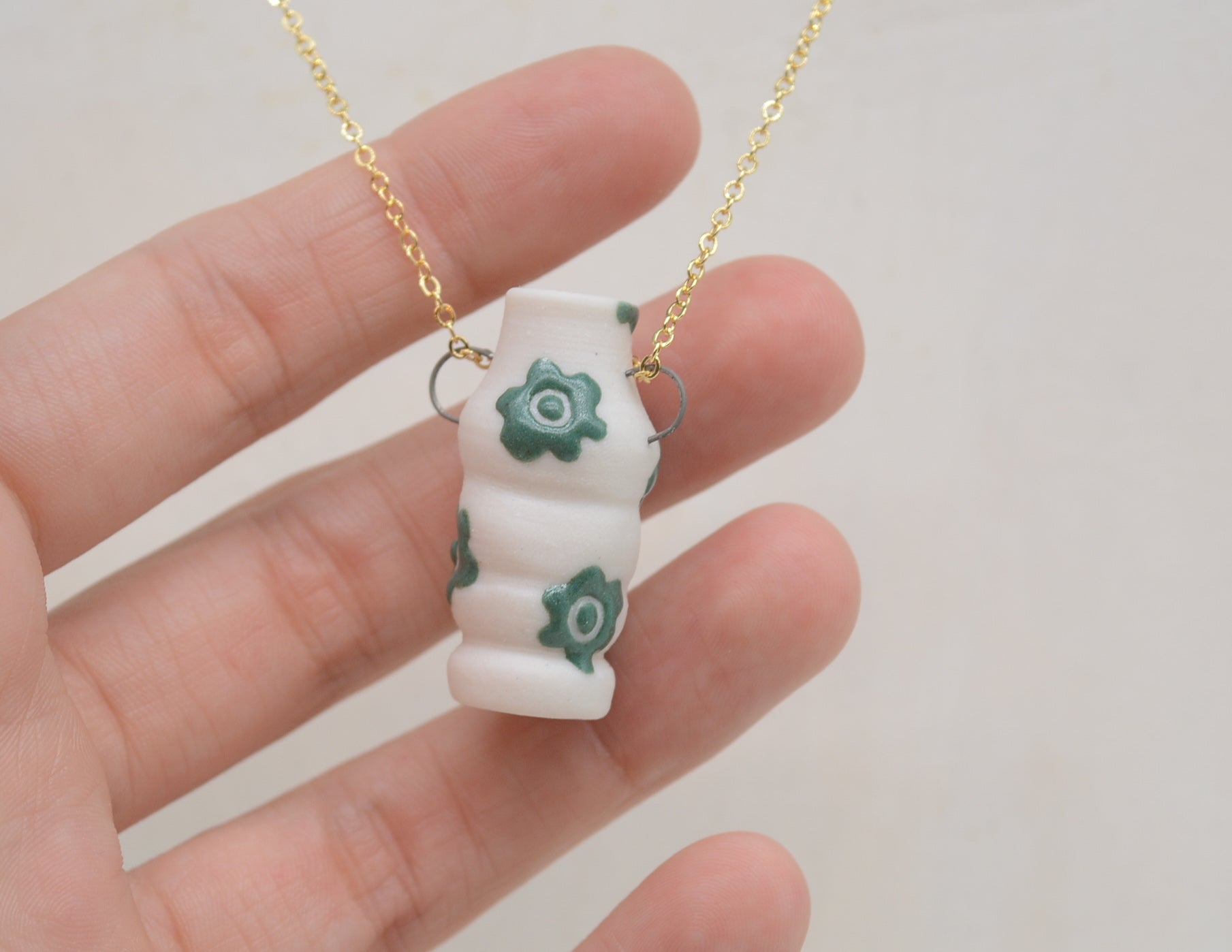 Green Flowers Pot Necklace
