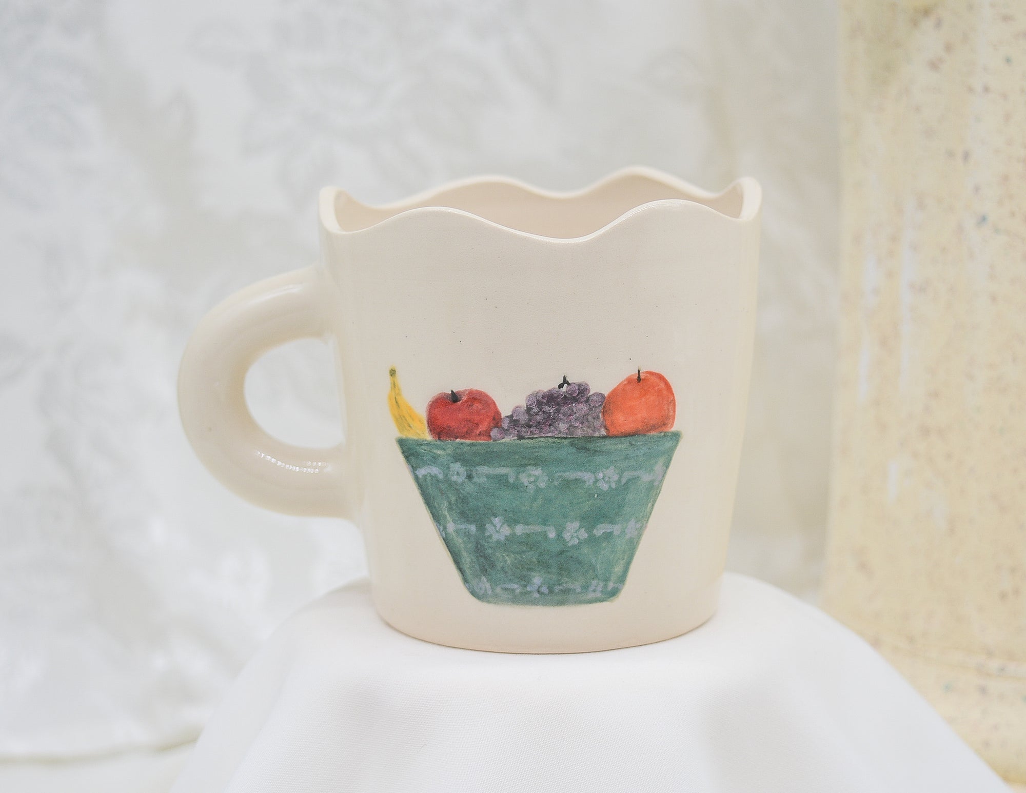 Scalloped Rim Fruit Bowl Mug #1